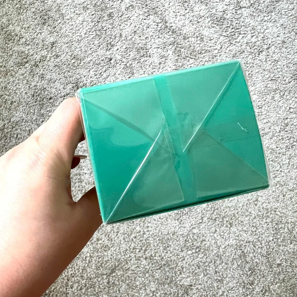 La Mer Hand Treatment - Picture 2 of 5